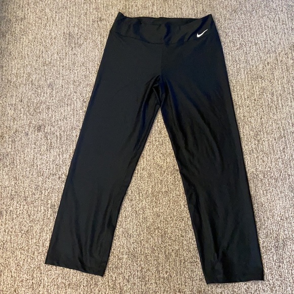 Nike Dri-Fit Black Athletic Pants - Picture 4 of 6